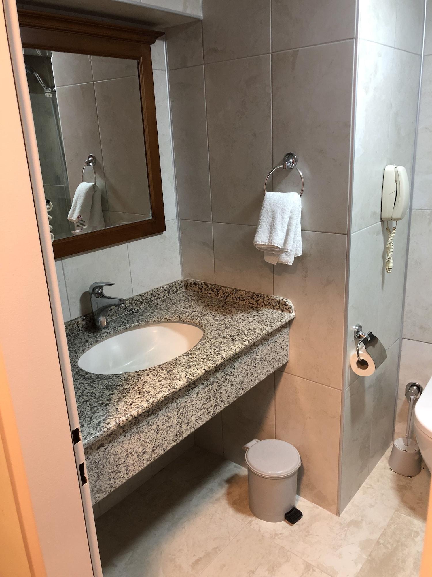 Kayhanbey Hotel Kuşadası Buitenkant foto