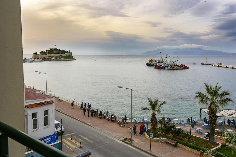 Kayhanbey Hotel Kuşadası Buitenkant foto