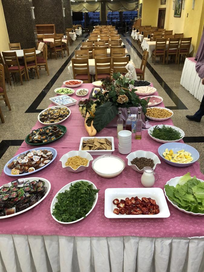 Kayhanbey Hotel Kuşadası Buitenkant foto